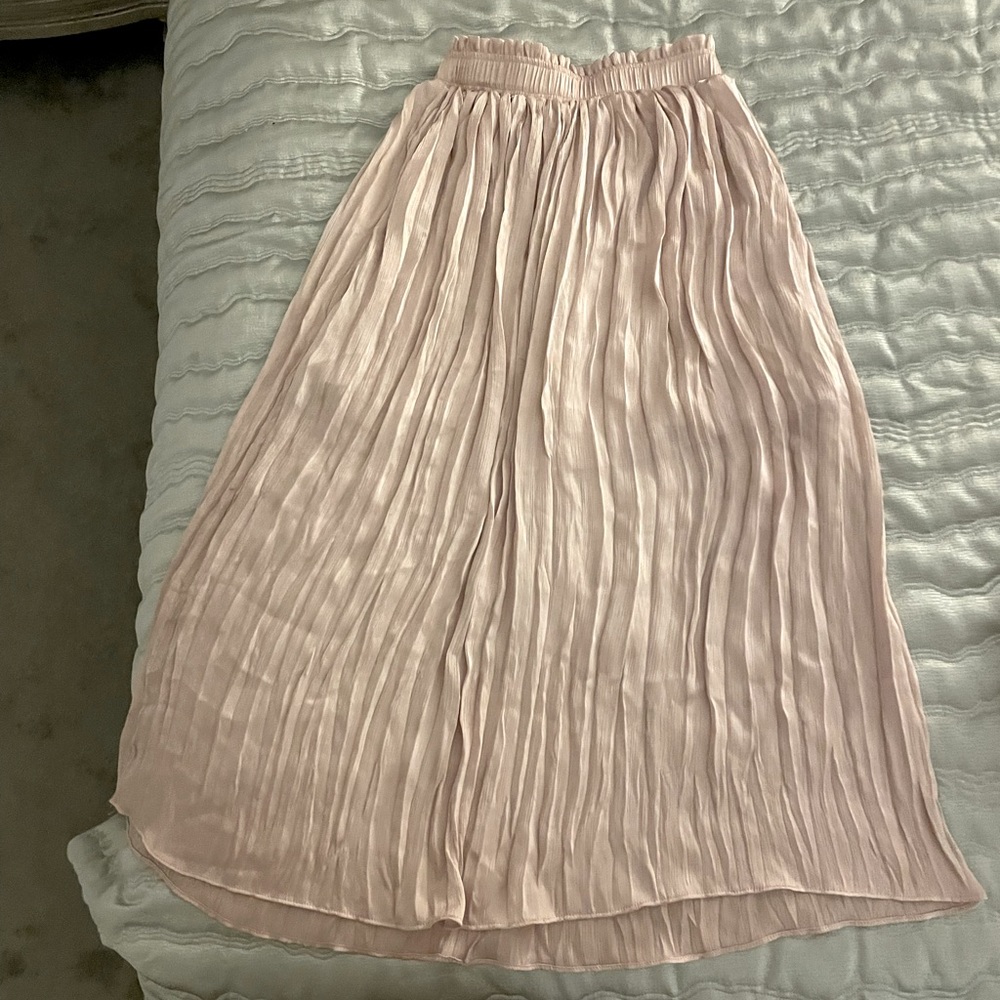 Top Shop high wasted pink pleated skirt
